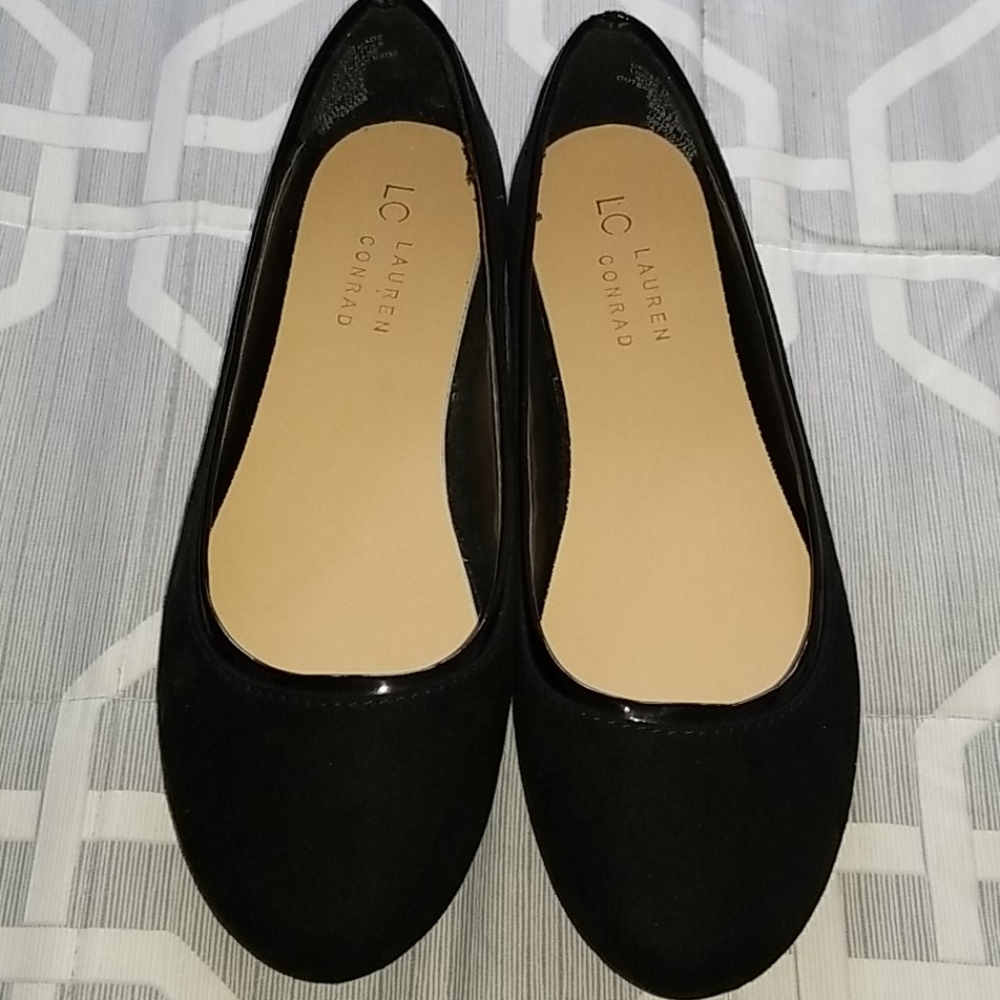 LC Lauren Conrad Sheen Flats